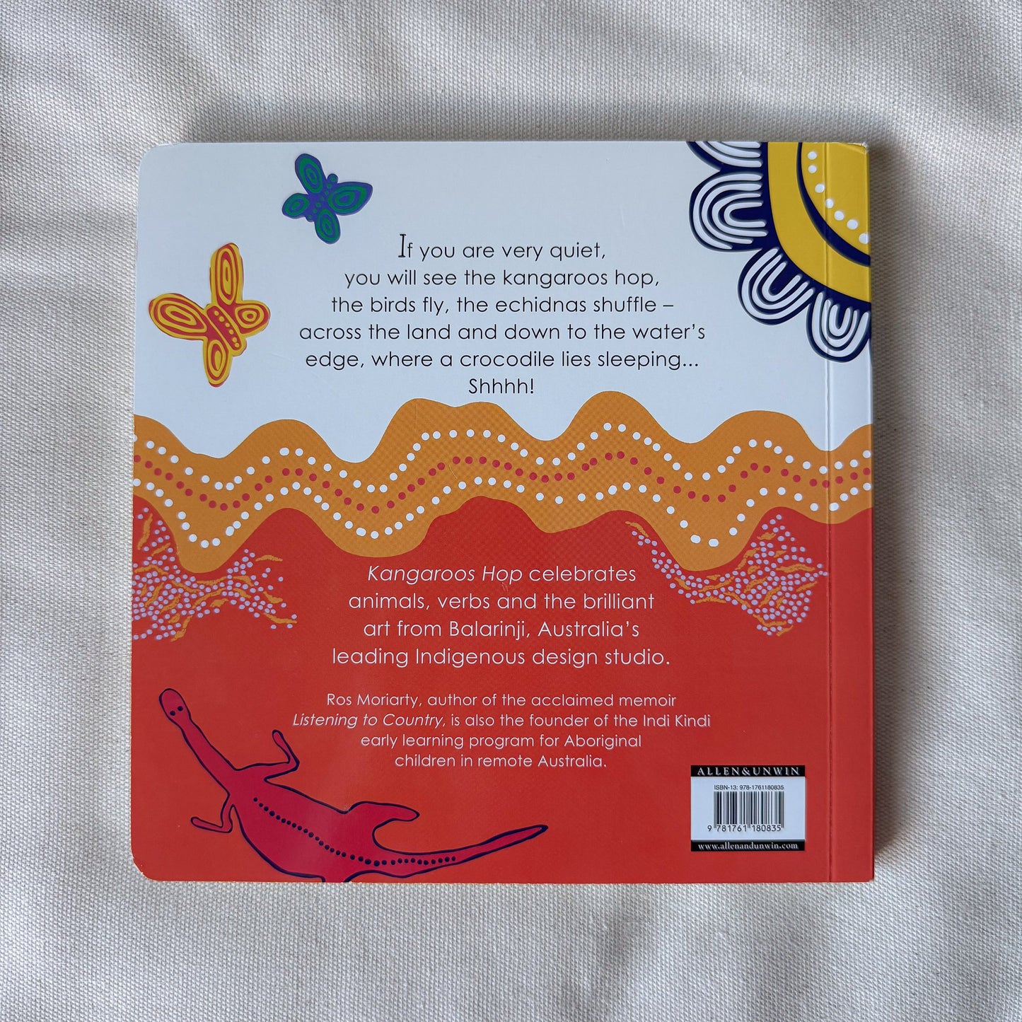 Kangaroos Hop - Ros Moriarty